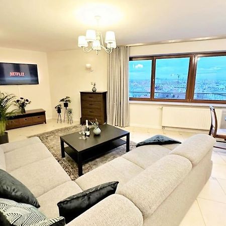 Exclusive Penthouse Near Citycenter 120M2 +Netflix Krakow Bagian luar foto