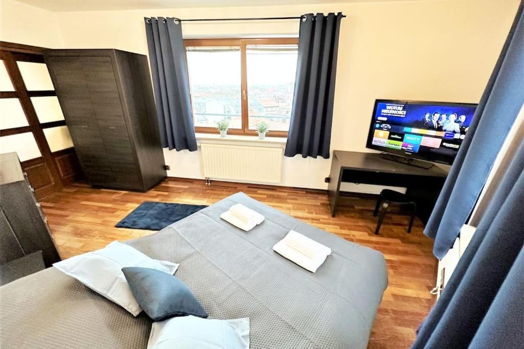 Exclusive Penthouse Near Citycenter 120M2 +Netflix Krakow Bagian luar foto