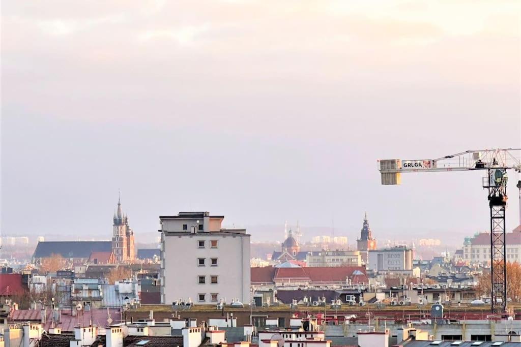Exclusive Penthouse Near Citycenter 120M2 +Netflix Krakow Bagian luar foto